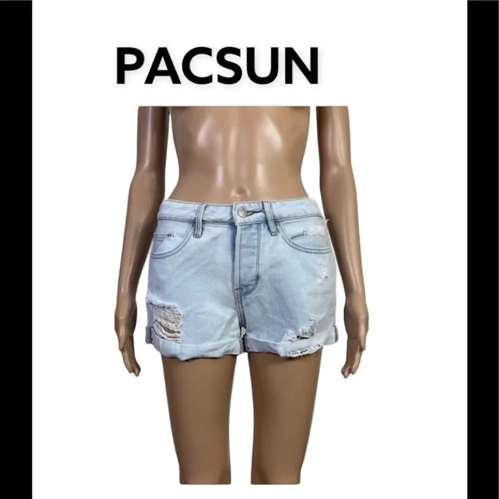 Pacsun Girlfriend 90’s Y2K Light Wash Blue Denim Distressed Cut Off Shorts 24